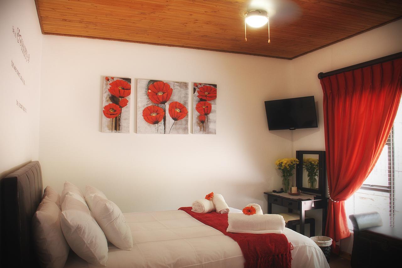 Belle Vue Guesthouse Hartbeespoort Zewnętrze zdjęcie
