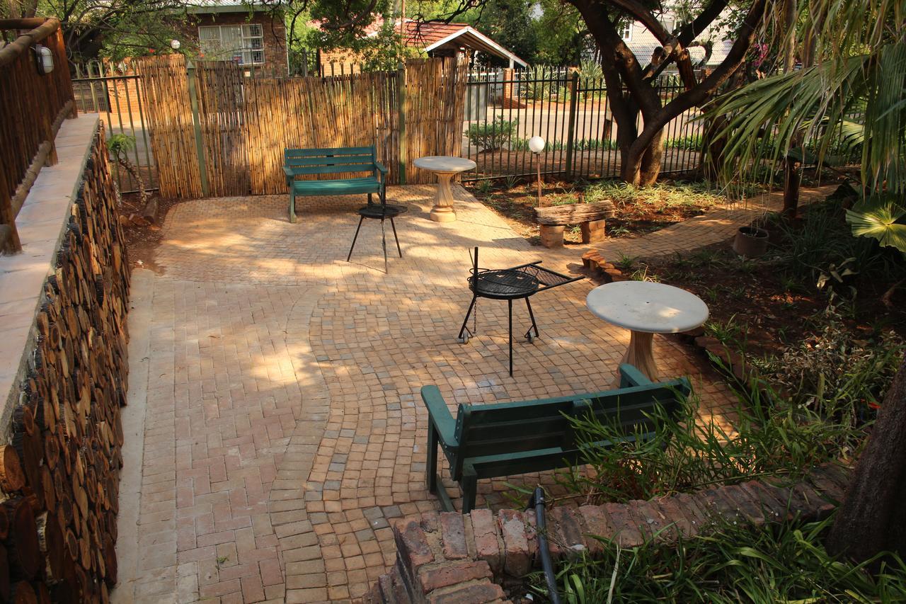 Belle Vue Guesthouse Hartbeespoort Zewnętrze zdjęcie