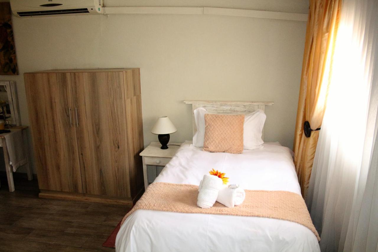 Belle Vue Guesthouse Hartbeespoort Zewnętrze zdjęcie
