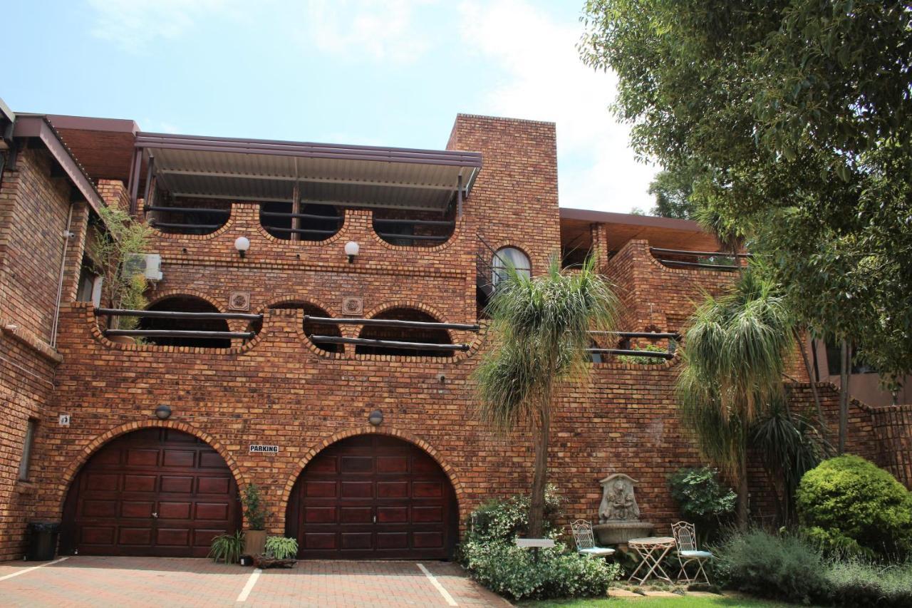 Belle Vue Guesthouse Hartbeespoort Zewnętrze zdjęcie
