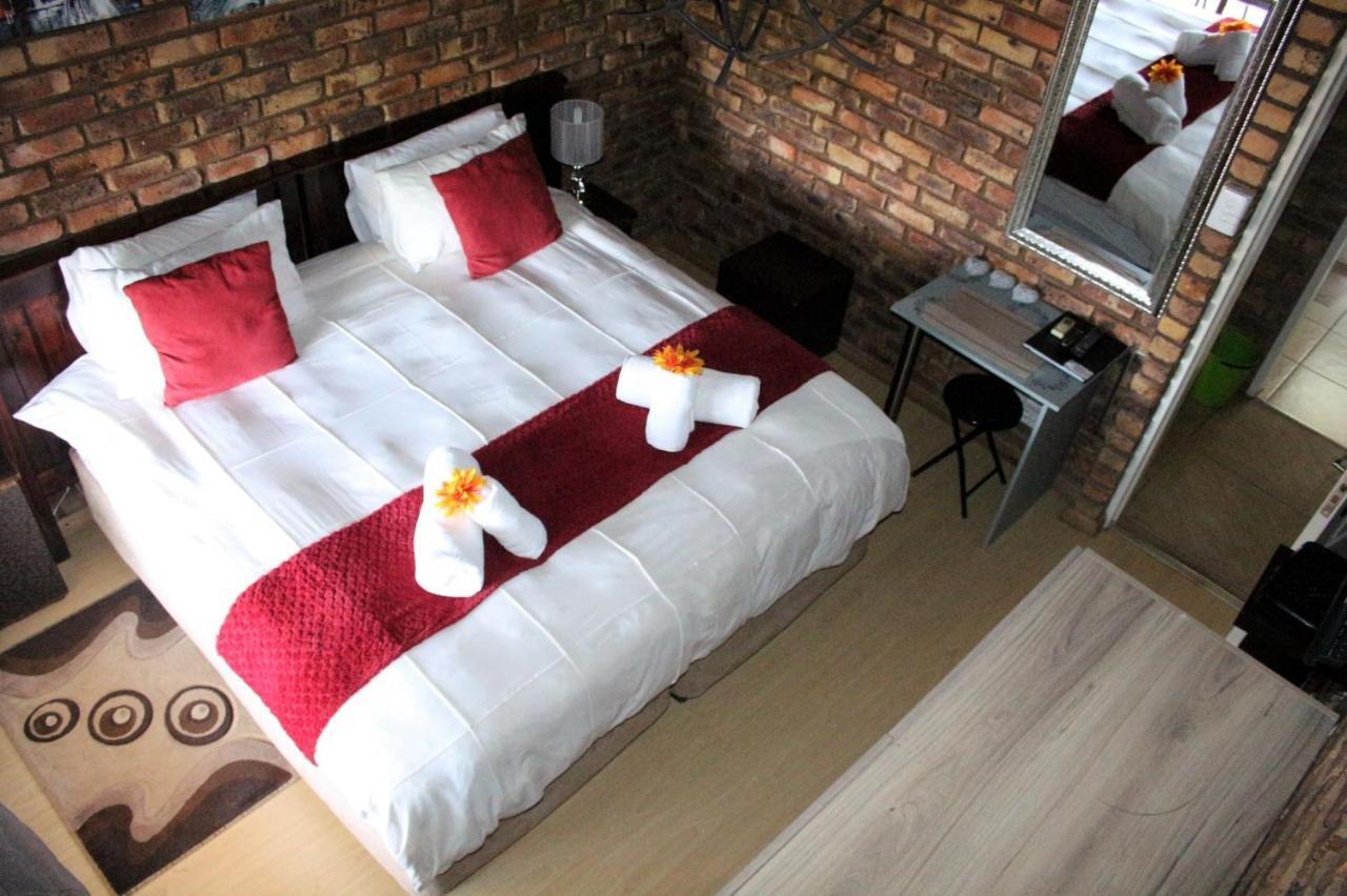 Belle Vue Guesthouse Hartbeespoort Zewnętrze zdjęcie